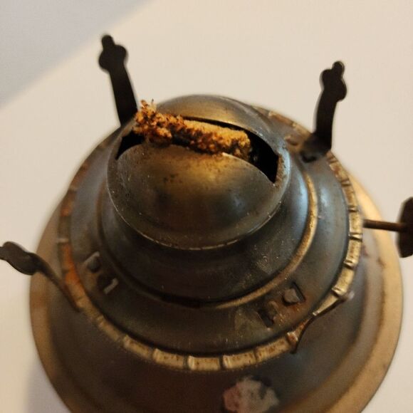 Vintage Kaadan Ltd Tin Oil Lamp - Picture 4 of 12